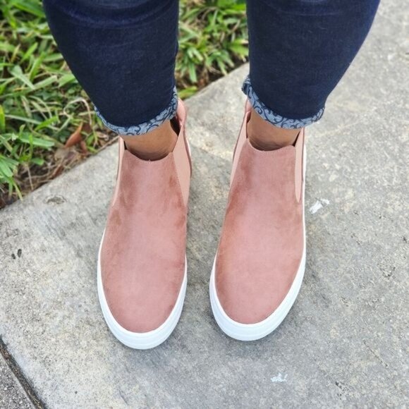 Women's Chelsea Shoes Slip On Canvas High Top Sneakers - Picture 3 of 5